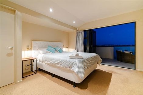 Photo of property in 11 Waimana Avenue, Northcote Point, Auckland, 0627