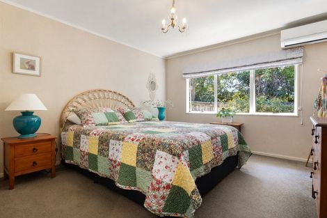 Photo of property in 32 Dixon Road, Fitzroy, Hamilton, 3206
