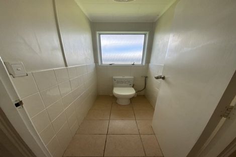 Photo of property in 5 Ixia Place, Wiri, Auckland, 2104