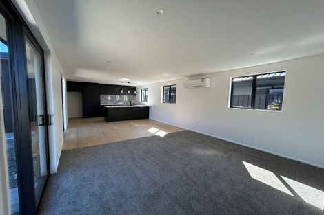Photo of property in 141 Burdon Loop, Lake Hawea, 9382