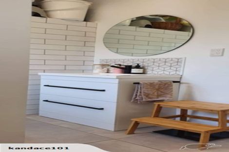 Photo of property in 1/46 Zealandia Road, Manly, Whangaparaoa, 0930