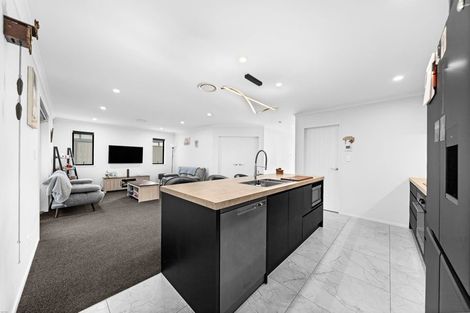Photo of property in 131 Hitchen Road, Pokeno, 2402