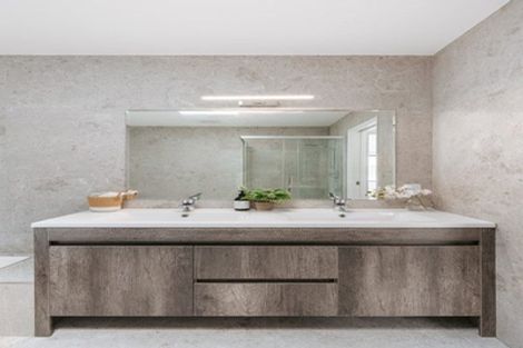 Photo of property in 1 Coppelia Avenue, Omokoroa, 3114