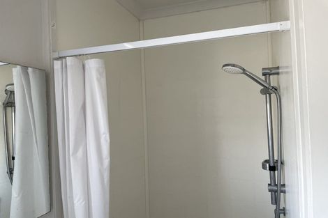 Photo of property in 21 Abraham Crescent, Milson, Palmerston North, 4414