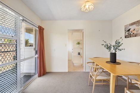 Photo of property in 1/216 Greers Road, Bryndwr, Christchurch, 8053