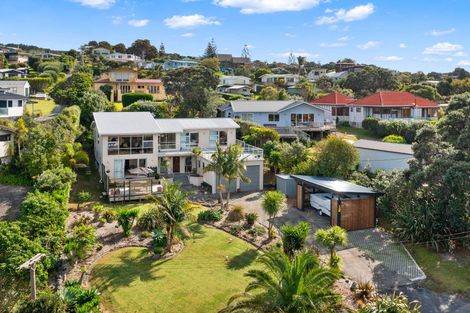 Photo of property in 12 Penguin Street, Leigh, 0985