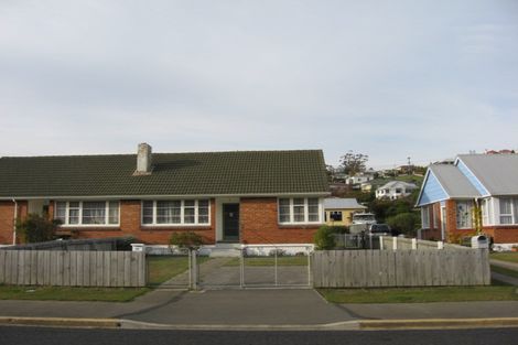 Photo of property in 40 Albertson Avenue, Port Chalmers, 9023