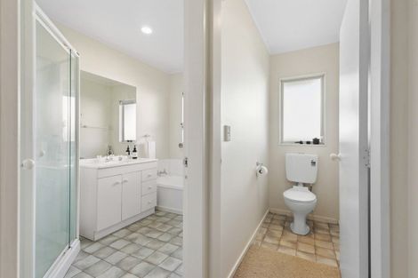 Photo of property in 3/85 Broderick Road, Johnsonville, Wellington, 6037