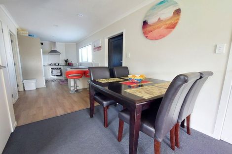 Photo of property in 15 Tuhikaramea Road, Dinsdale, Hamilton, 3204