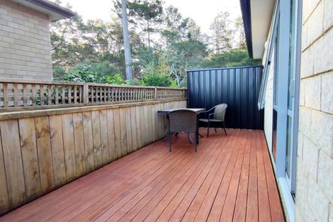 Photo of property in 56 Harrowglen Drive, Northcross, Auckland, 0630