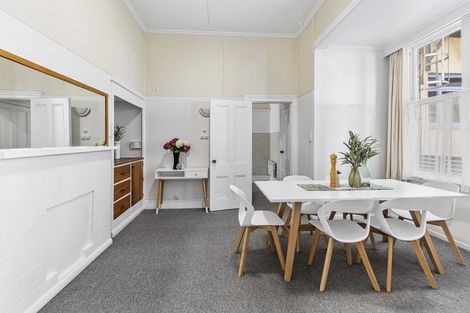 Photo of property in 18 Portland Crescent, Thorndon, Wellington, 6011