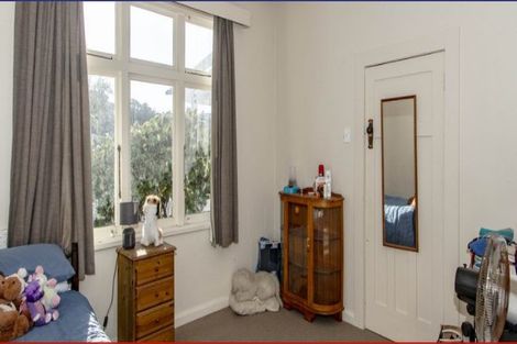 Photo of property in 14 Guys Hill Road, Hospital Hill, Napier, 4110