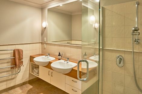 Photo of property in 46 Kawiu Road, Levin, 5510