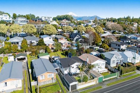 Photo of property in 100 Lemon Street, New Plymouth, 4312