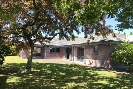 Photo of property in 13 Greenough Place, Rototuna, Hamilton, 3210