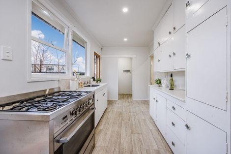 Photo of property in 253 Park Estate Road, Rosehill, Papakura, 2113