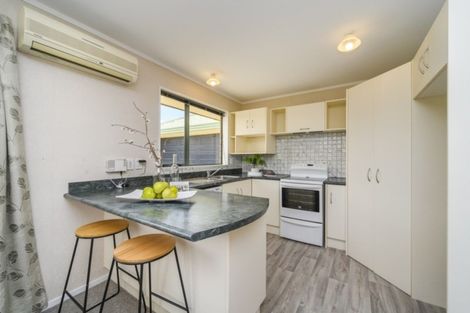 Photo of property in 63 Meridian Grove, Kelvin Grove, Palmerston North, 4414