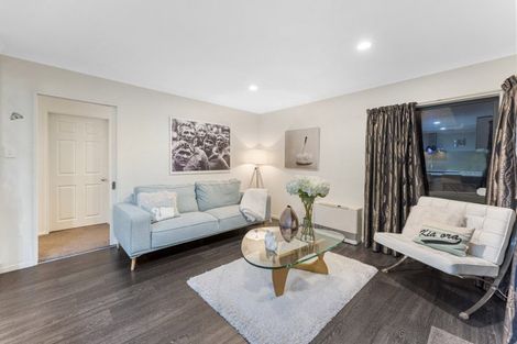 Photo of property in 8 Sapphire Grove, Birchville, Upper Hutt, 5018