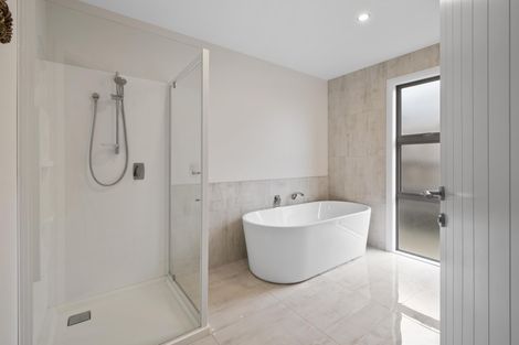 Photo of property in 27 Silicon Way, Fitzherbert, Palmerston North, 4410