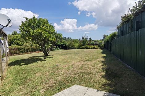 Photo of property in 194 Bleakhouse Road, Mellons Bay, Auckland, 2014