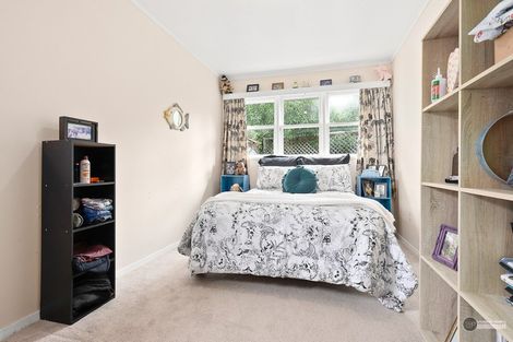 Photo of property in 18 Hugh Duncan Street, Haywards, Lower Hutt, 5018