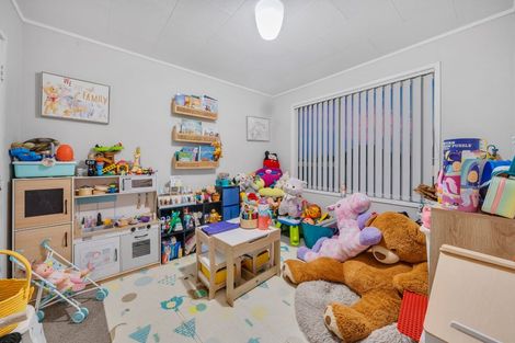 Photo of property in 1/8 Iota Place, Clover Park, Auckland, 2023