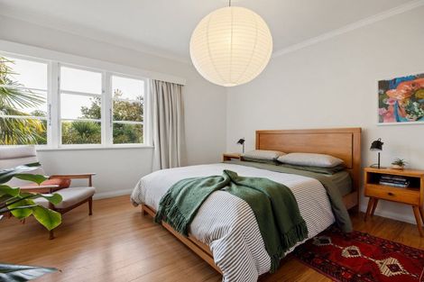 Photo of property in 16 Plunket Terrace, Hamilton East, Hamilton, 3216