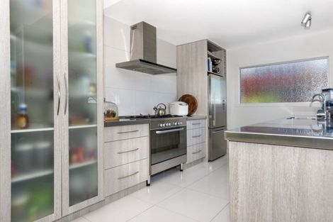 Photo of property in 10 Makorori Beach Road, Makorori, Gisborne, 4073