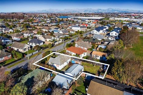 Photo of property in 17 Ealing Street, Northcote, Christchurch, 8052