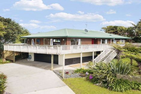 Photo of property in 8a Matai Road, Stanmore Bay, Whangaparaoa, 0932