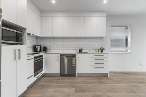 Photo of property in 201/25 Potter Avenue, Northcote, Auckland, 0627