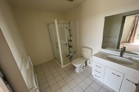 Photo of property in Krisley Court, 12/6 Ambrico Place, New Lynn, Auckland, 0600