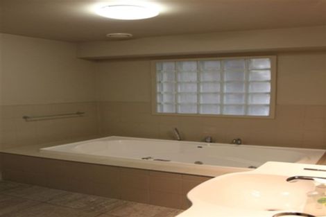 Photo of property in 3/2 Manor Place, Dunedin Central, Dunedin, 9016