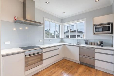 Photo of property in 19 Milton Street, Gore, 9710