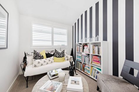 Photo of property in 39b Rutherford Terrace, Meadowbank, Auckland, 1072