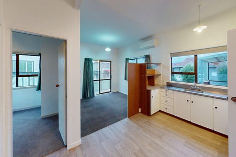 Photo of property in 33 Puriri Terrace, Roslyn, Palmerston North, 4414