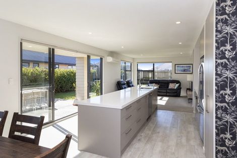 Photo of property in 10 Whitney Court, Rolleston, 7615