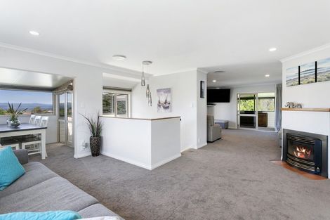 Photo of property in 24 Luberon Way, Nukuhau, Taupo, 3330