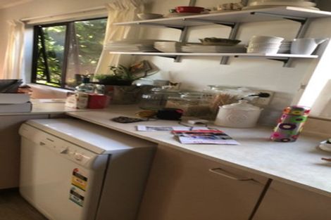 Photo of property in 1/8 Marsh Avenue, Forrest Hill, Auckland, 0620