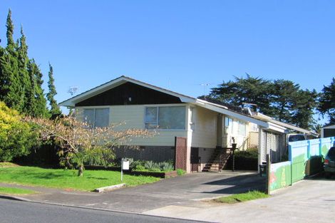 Photo of property in 2/20 Sandrine Avenue, Clover Park, Auckland, 2019