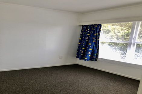 Photo of property in 1/70 Bentley Avenue, Glenfield, Auckland, 0629