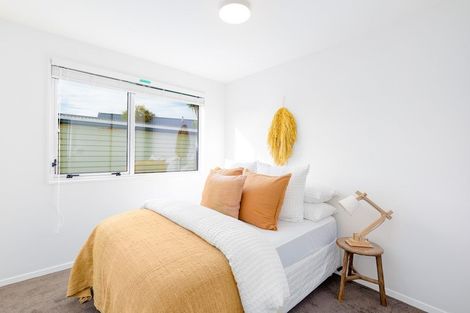 Photo of property in 35 Cradock Street, South New Brighton, Christchurch, 8062