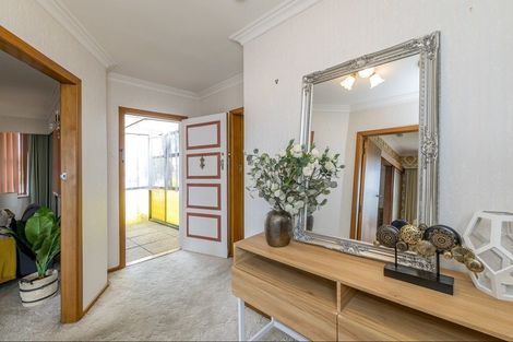 Photo of property in 611 Queen Street East, Levin, 5510