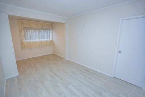 Photo of property in 1/49 Galaxy Drive, Mairangi Bay, Auckland, 0630