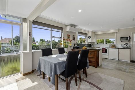 Photo of property in 2 Rimu Street, Gate Pa, Tauranga, 3112
