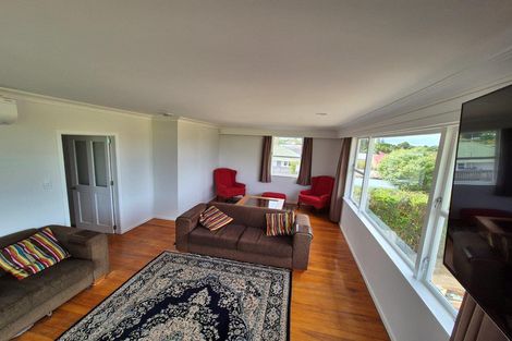 Photo of property in 26 Waione Avenue, Te Atatu Peninsula, Auckland, 0610