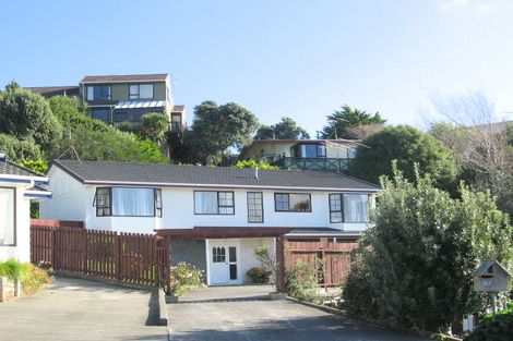 Photo of property in 62 Bodmin Terrace, Camborne, Porirua, 5026