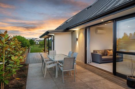 Photo of property in 21 Karere Avenue, Marshland, Christchurch, 8083