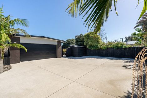 Photo of property in 23 Spinifex Street, Papamoa Beach, Papamoa, 3118