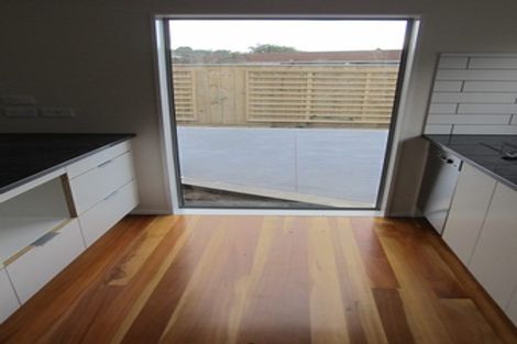 Photo of property in 9 Linden Avenue, Tawa, Wellington, 5028